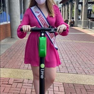 Hot pink flowy long sleeve dress with tie size small
